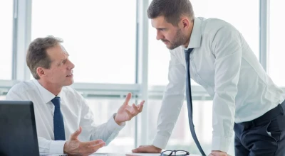 مدیریت تعارض چیست؟ آشنایی با روش‌های حل تعارض در سازمان